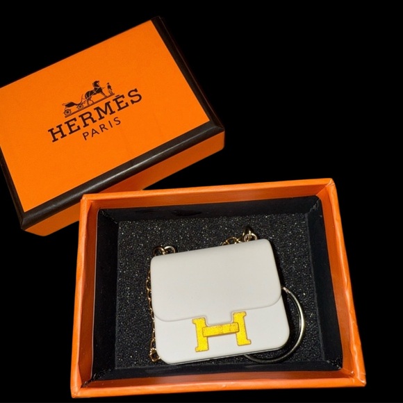 Accessories - Mini 3D Decorative Fashion Handbag Bagcharm/Keychain with box!